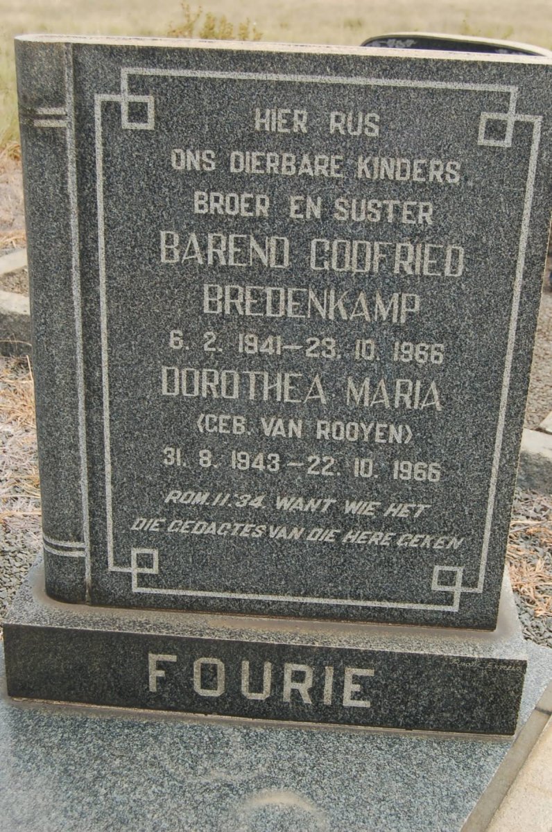 FOURIE Barend Godfried Bredenkamp 1941-1966 :: FOURIE Dorothea Maria nee VAN ROOYEN 1943-1966