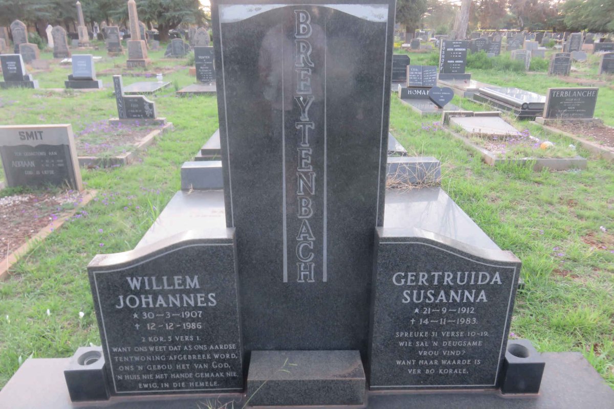 BREYTENBACH Willem Johannes 1907-1986 &amp; Gertruida Susanna 1912-1983