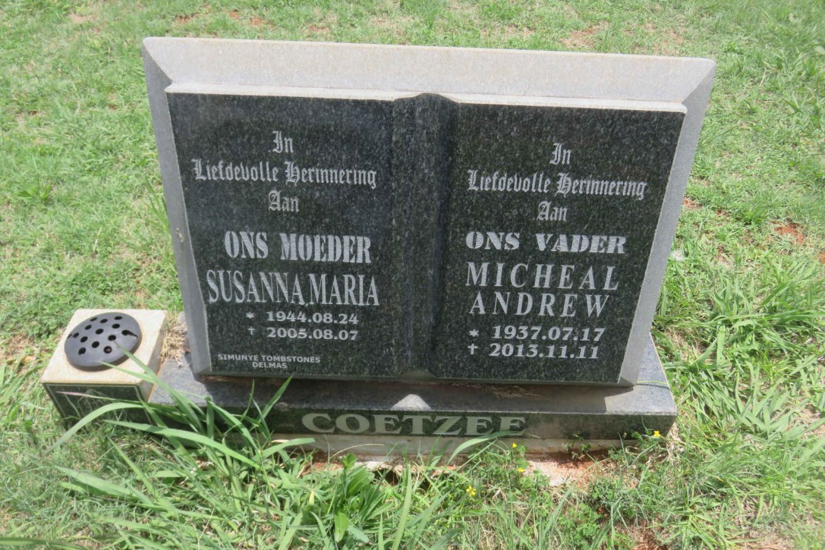 COETZEE Micheal Andrew 1937-2013 &amp; Susanna Maria 1944-2005