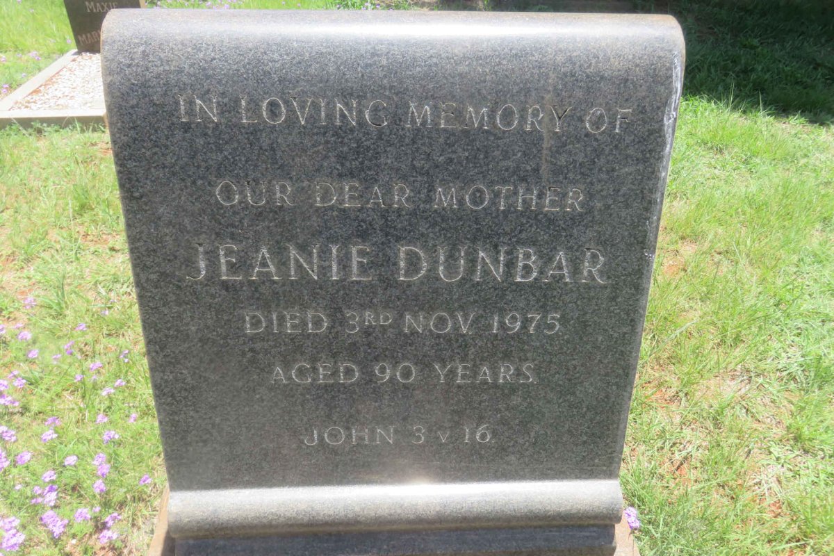 DUNBAR Jeanie -1975