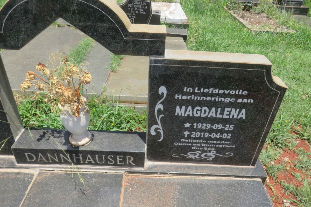 DANNHAUSER Cornelius Johannes 1919-1980 &amp; Magdalena 1929-2019