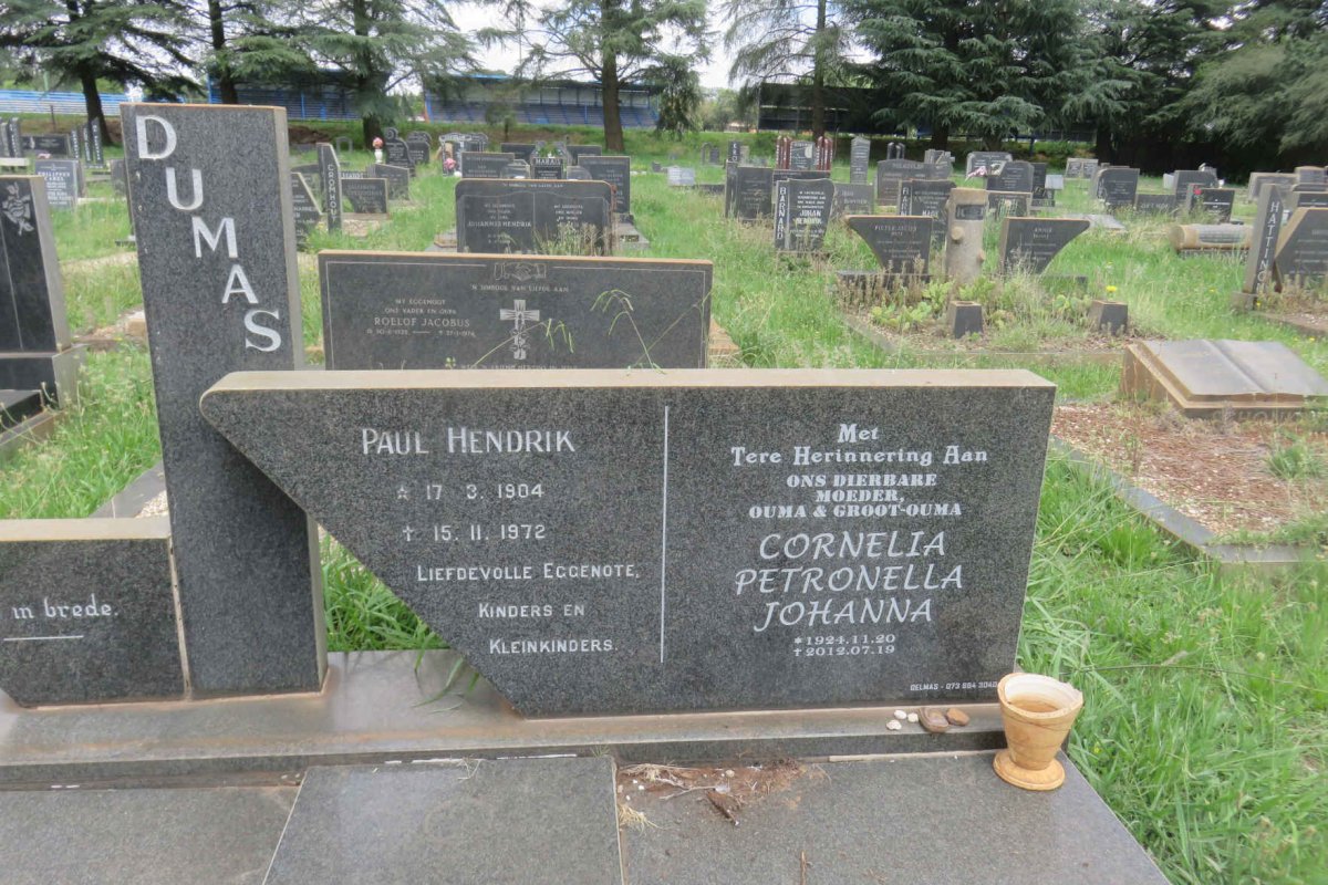 DUMAS Paul Hendrik 1904-1972 &amp; Cornelia Petronella Johanna 1924-2012