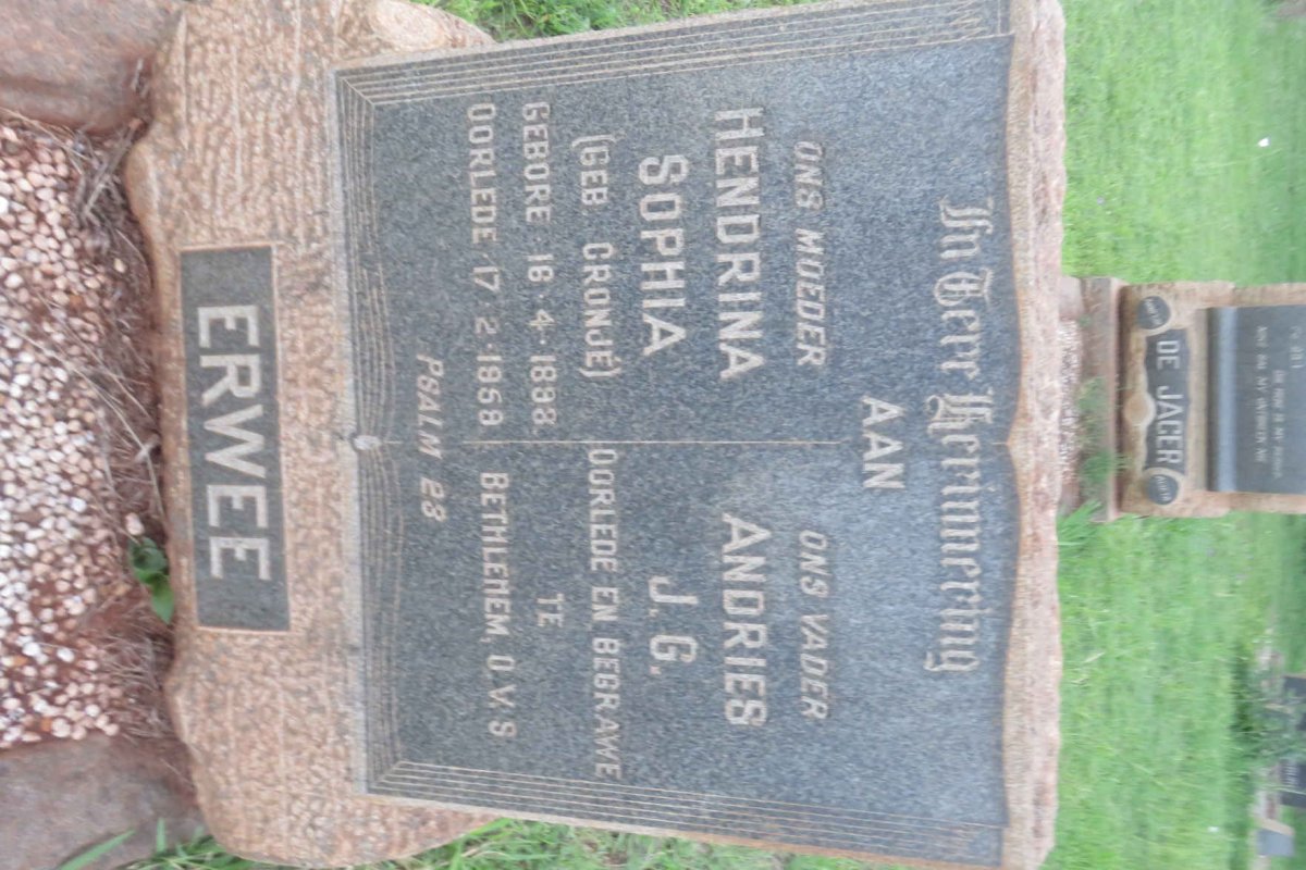 ERWEE Andries J.G. &amp; Hendrina Sophia CRONJE 1898-1958