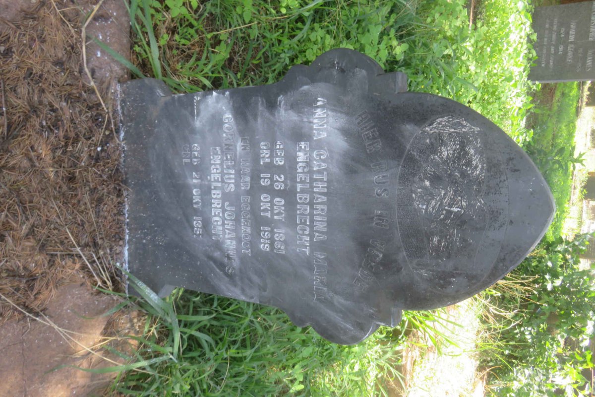 ENGELBRECHT Cornelius Johannes 1857- &amp; Anna Catharina Maria 1861-1919