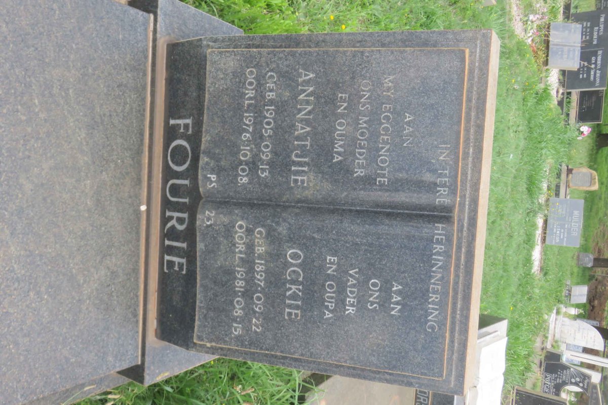 FOURIE Ockie 1897-1981 &amp; Annatjie 1905-1976