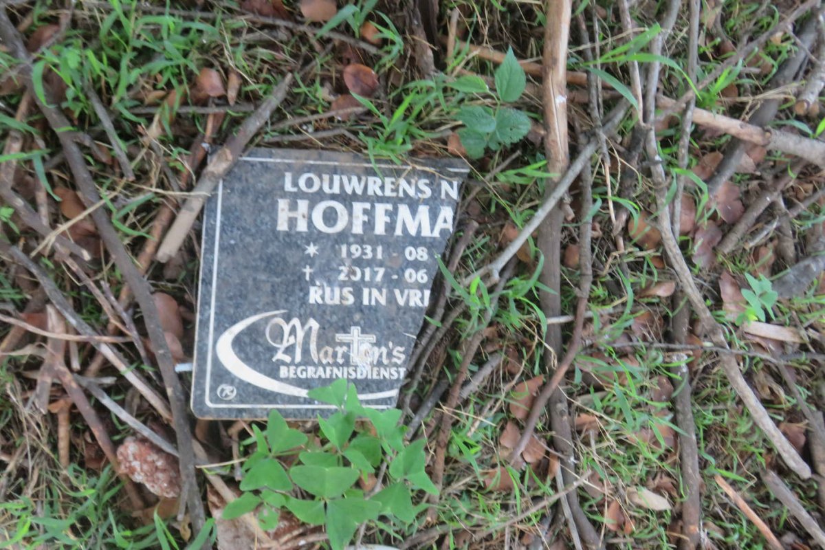 HOFFMA? Lourens 1931-2017