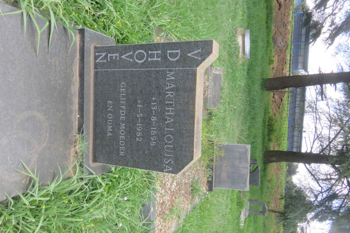 HOVEN Martha Louisa, v.d. 1898-1982