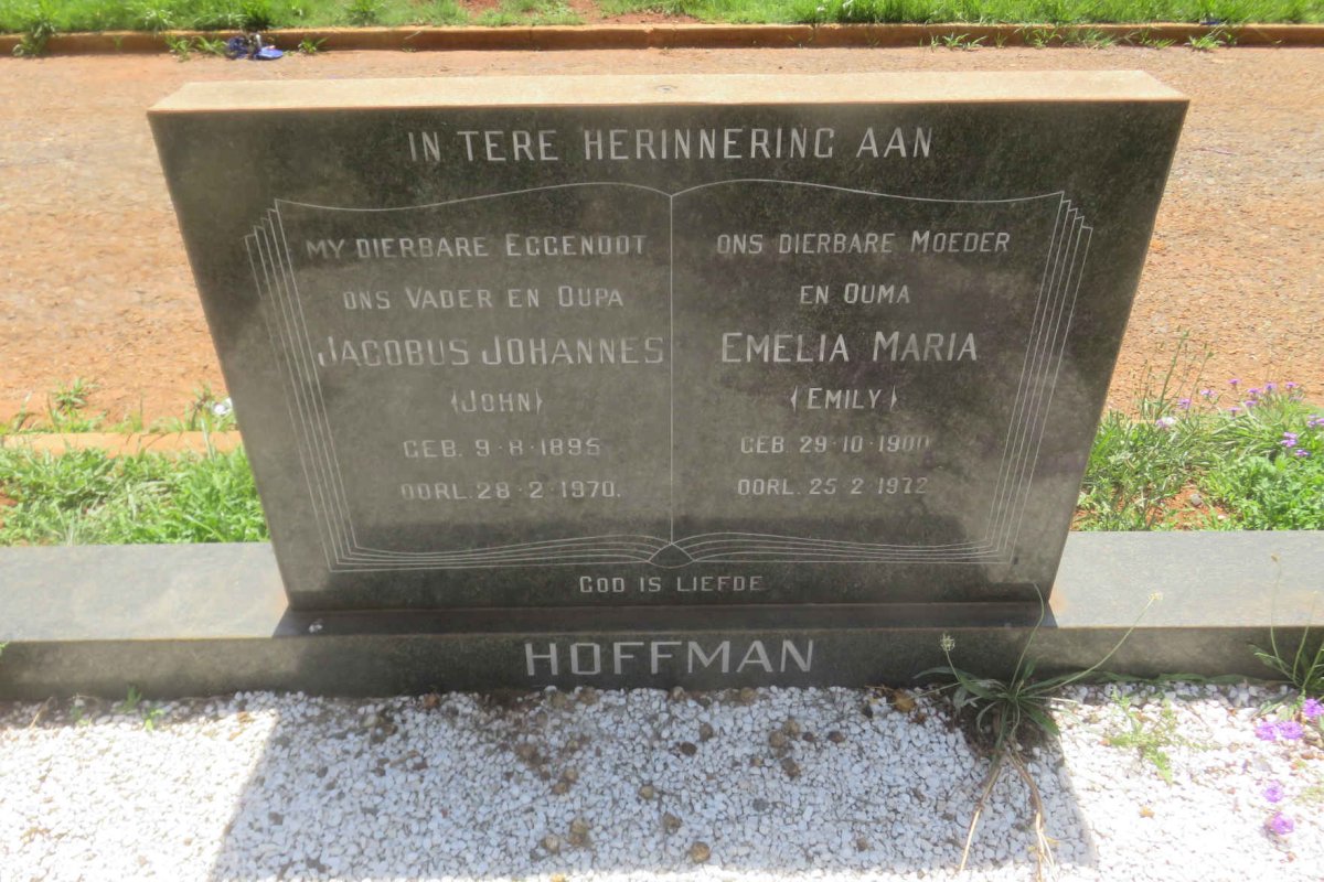 HOFFMAN Jacobus Johannes 1895-1970 &amp; Emelia Maria 1900-1972