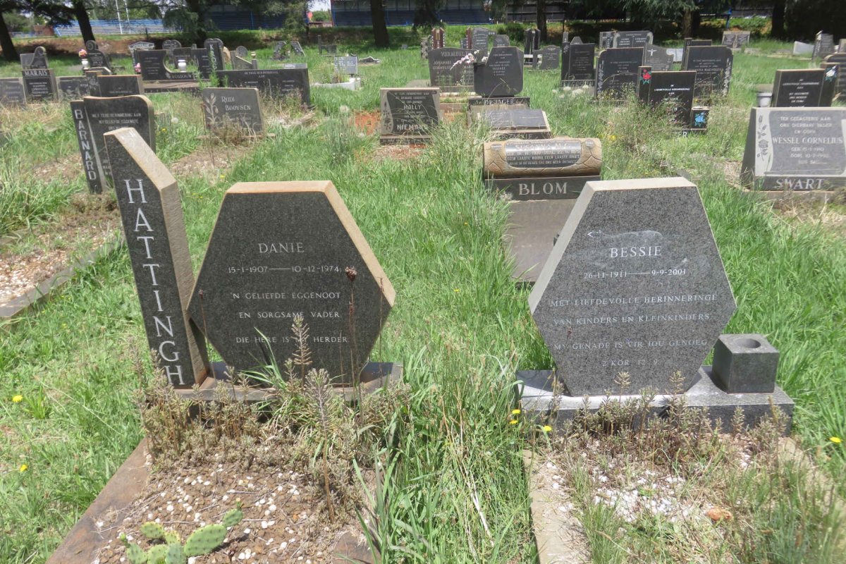 HATTINGH Danie 1907-1974 &amp; Bessie 1911-2001