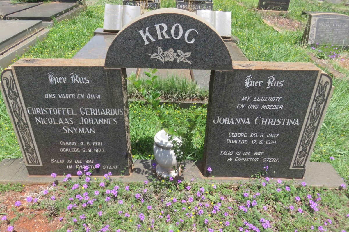 KROG Christoffel Gerhardus Nicolaas Johannes Snyman 1901-1977 &amp; Johanna Christina 1907-1974 