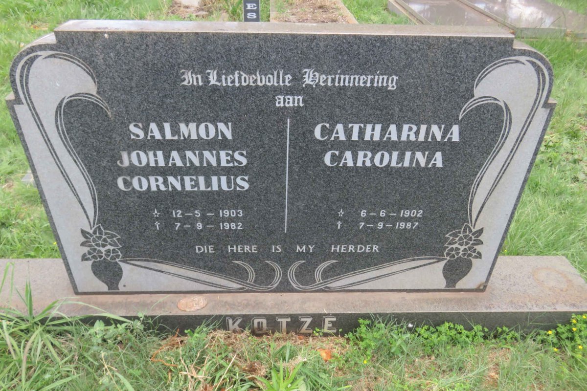 KOTZE Salmon Johannes Cornelius 1903-1982 &amp; Catharina Carolina 1902-1987