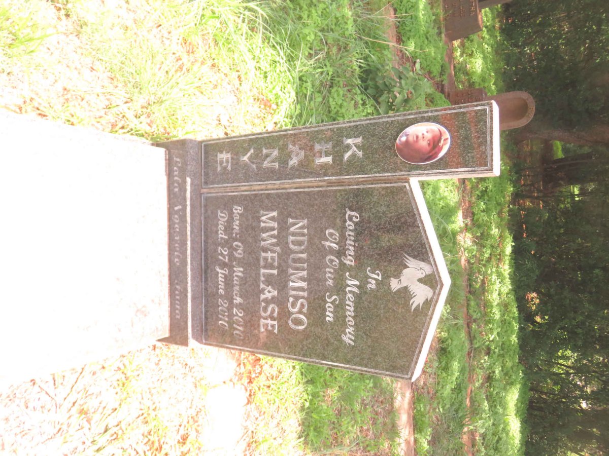 KHANYE Ndumiso Mwelase 2010-2010