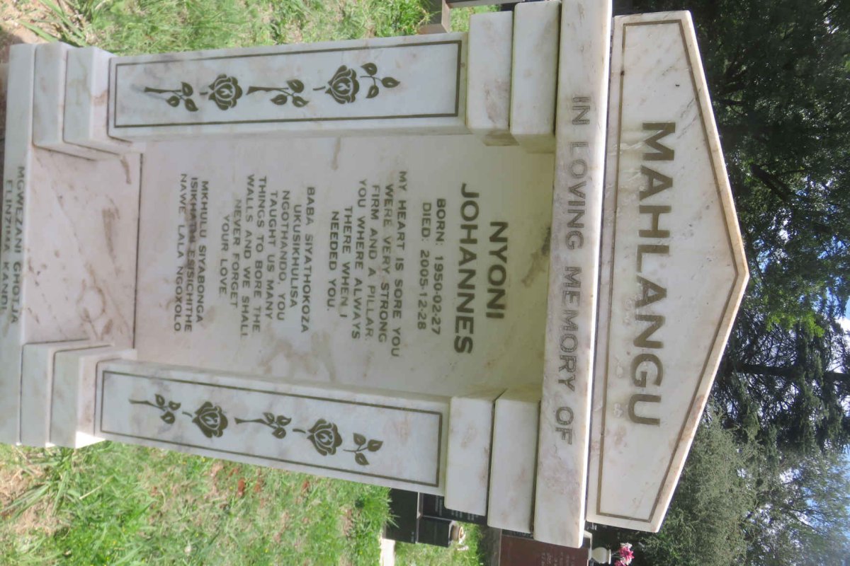 MAHLANGU Nyoni Johannes 1950-2005