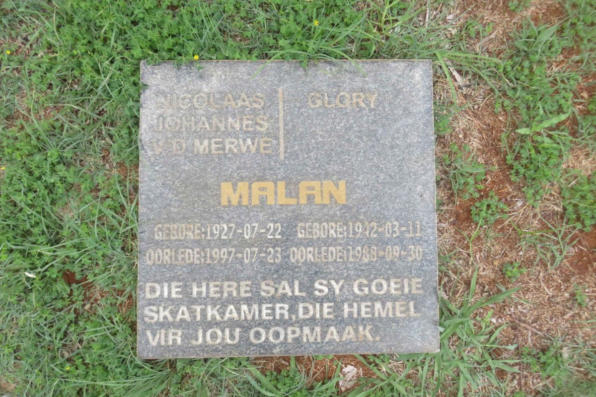 MALAN Nicolaas Johannes v.d. Merwe 1927-1997 &amp; Glory 1912-1988