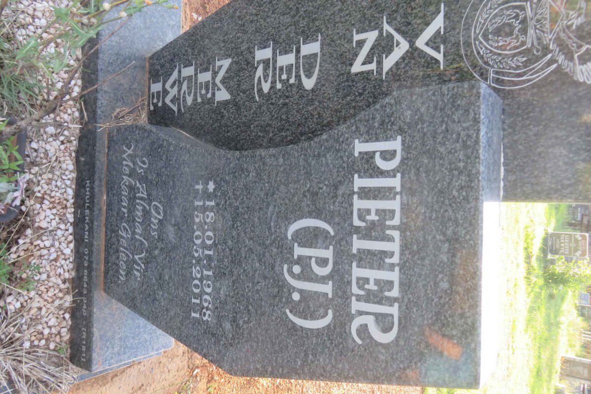 MERWE P.J., van der 1968-2011