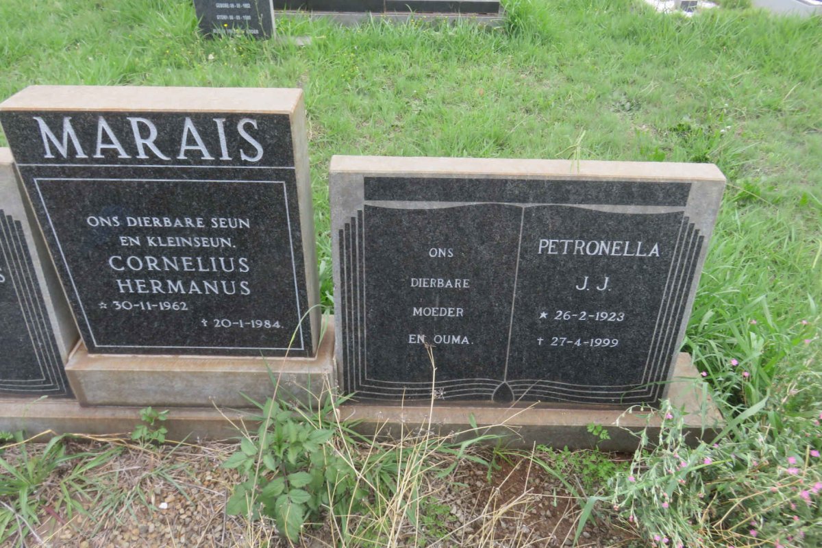 MARAIS Cornelius Hermanus 1914-1979 & Petronella J.J. 1923-1999 :: MARAIS Cornelius Hermanus 1962-1984 _2