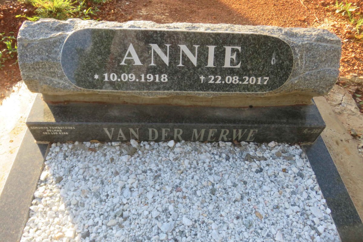 MERWE Annie, van der 1918-2017