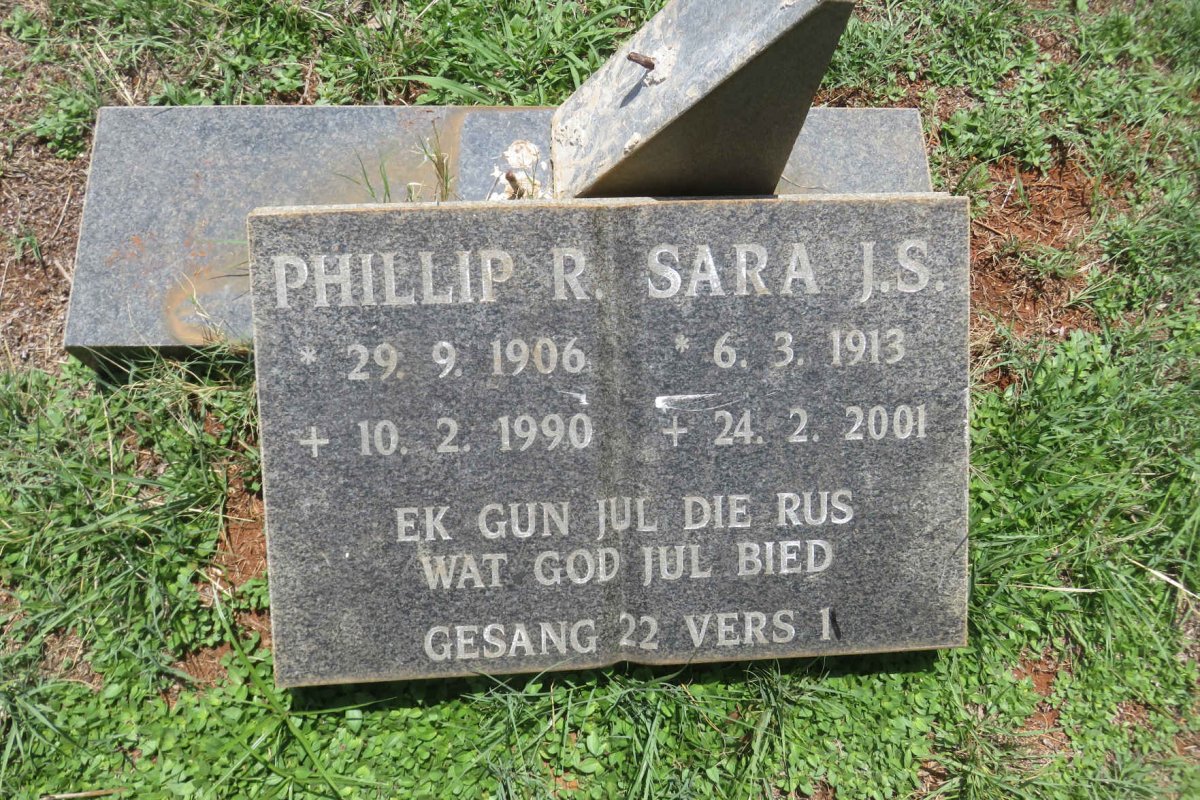 MOUTON Phillip R. 1906-1990 &amp; Sara J.S. 1913-2001