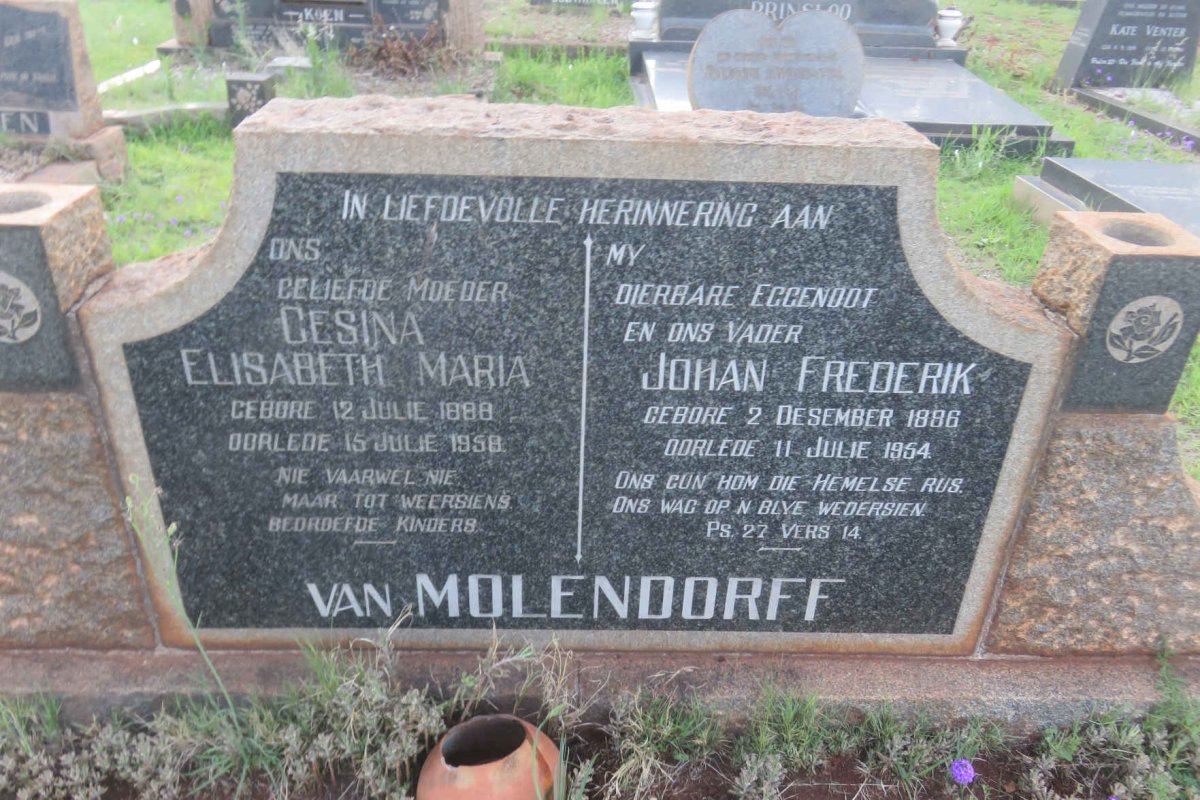 MOLENDORFF Johan Frederik, van 1886-1954 &amp; Gesina Elisabeth Maria 1888-1958