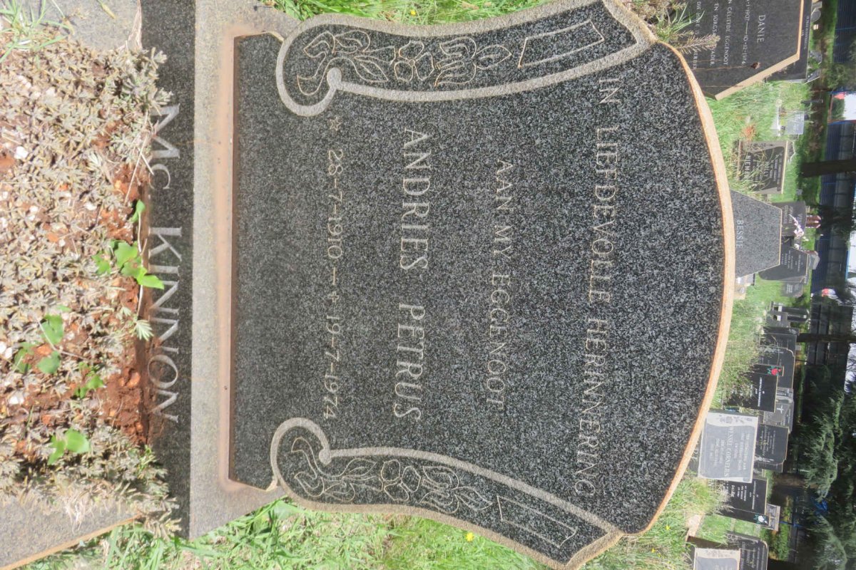 McKINNON Andries Petrus 1910-0974