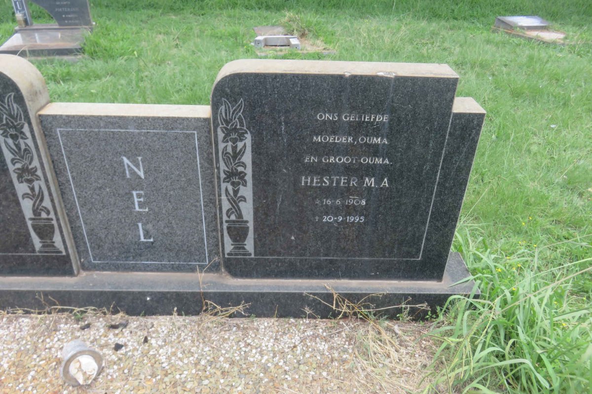 NEL Pieter W. 1903-1982 & Hester M.A. 1908-1995 _2