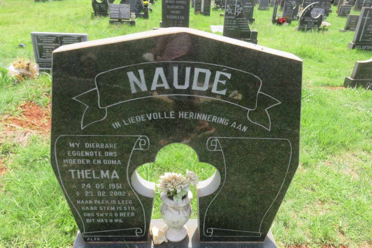 NAUDÉ Thelma 1951-2002