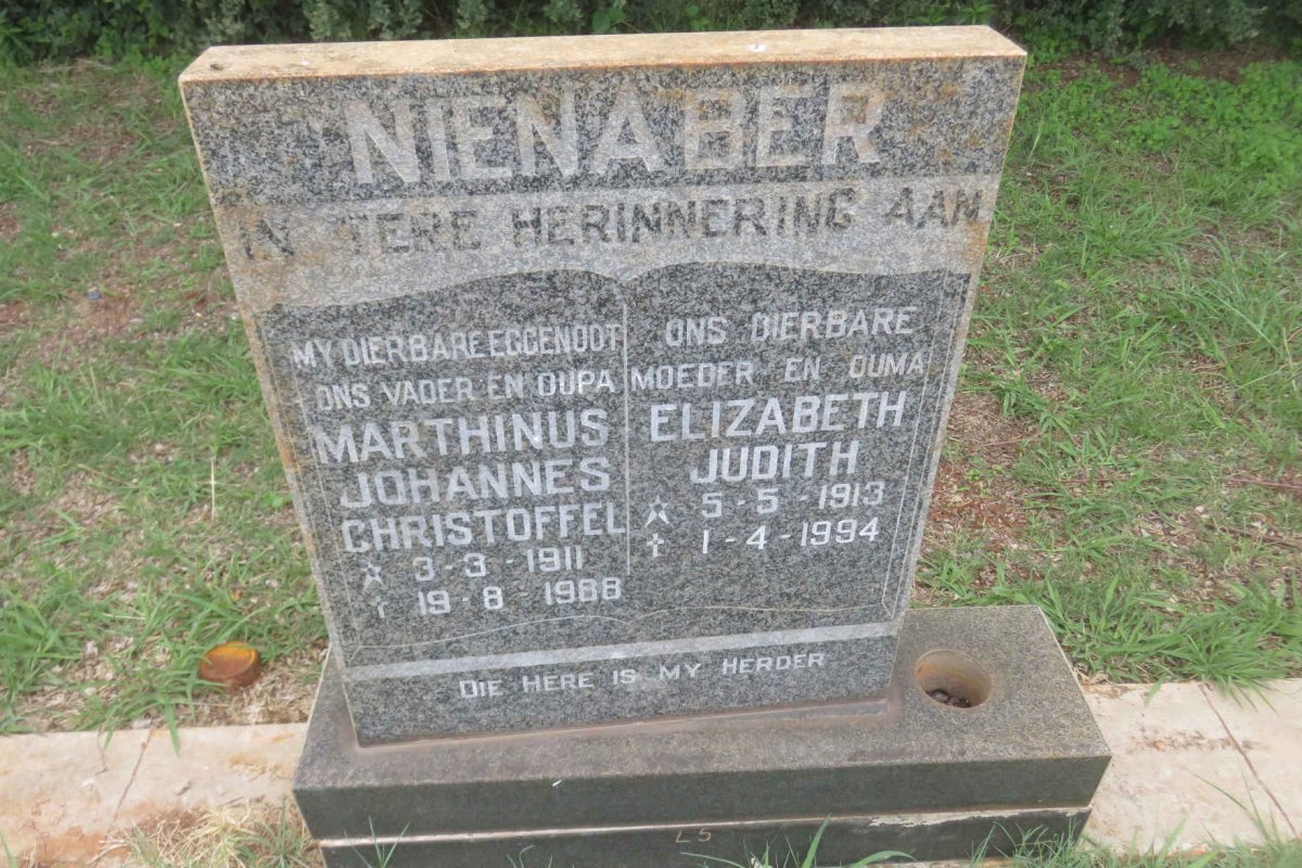 NIENABER Marthinus Johannes Christoffel 1911-1988 &amp; Elizabeth Judith 1913-1994