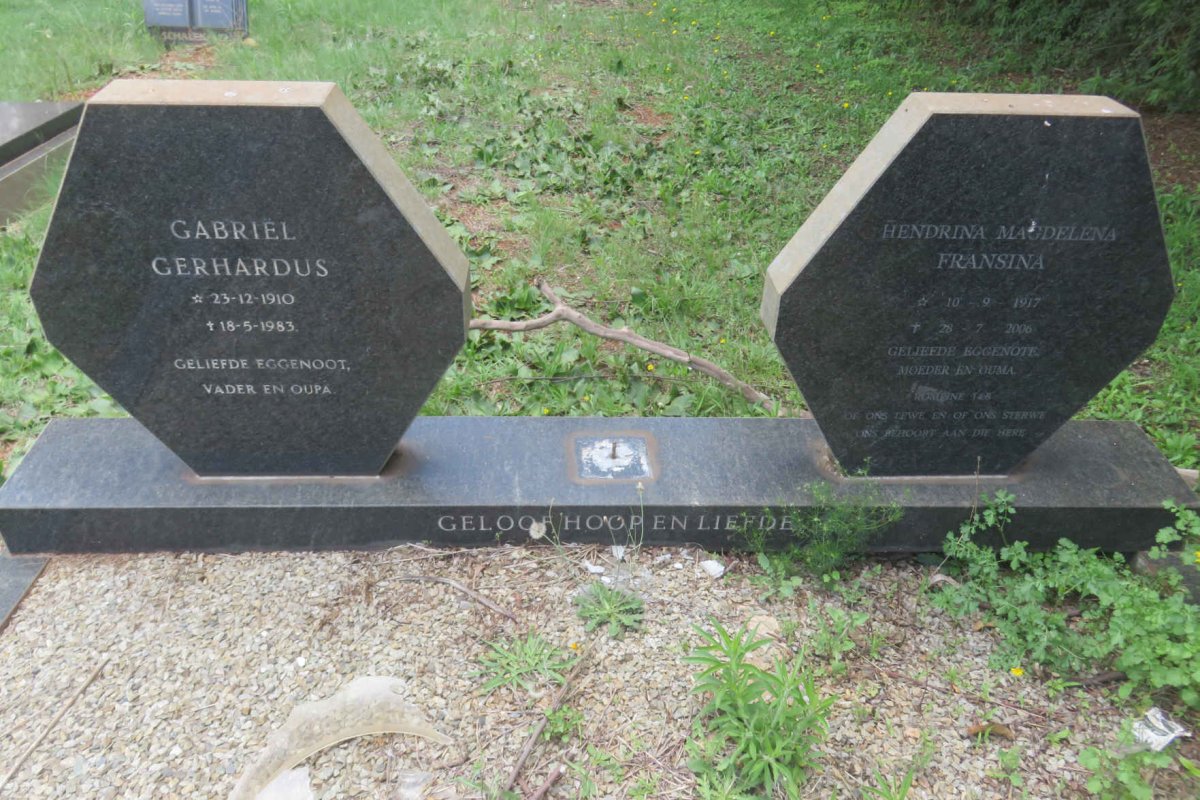 PRETORIUS Gabriel Gerhardus 1910-1983 & Hendrina Magdelena Fransina 1917-2006