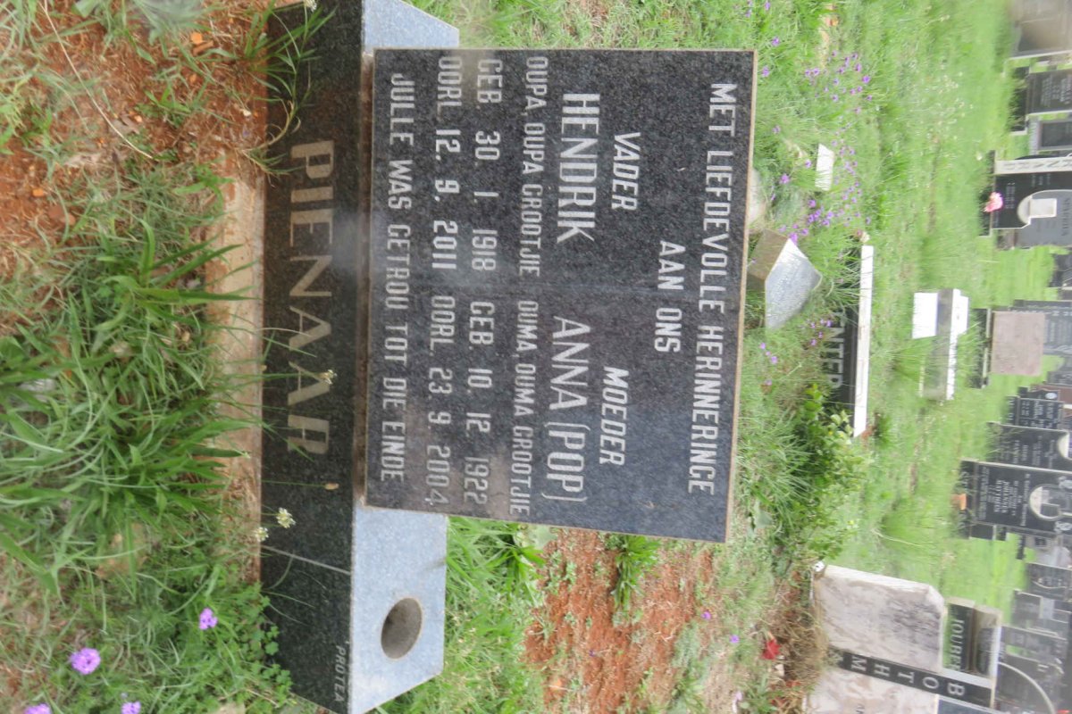 PIENAAR Hendrik 1918-2011 &amp; Anna 1922-2004