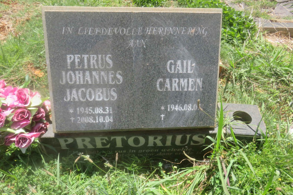 PRETORIUS Petrus Johannes Jacobus 1945-2008 &amp; Gail Carmen 1946-