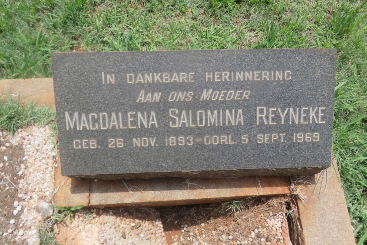 REYNEKE Magdalena Salomina 1893-1969