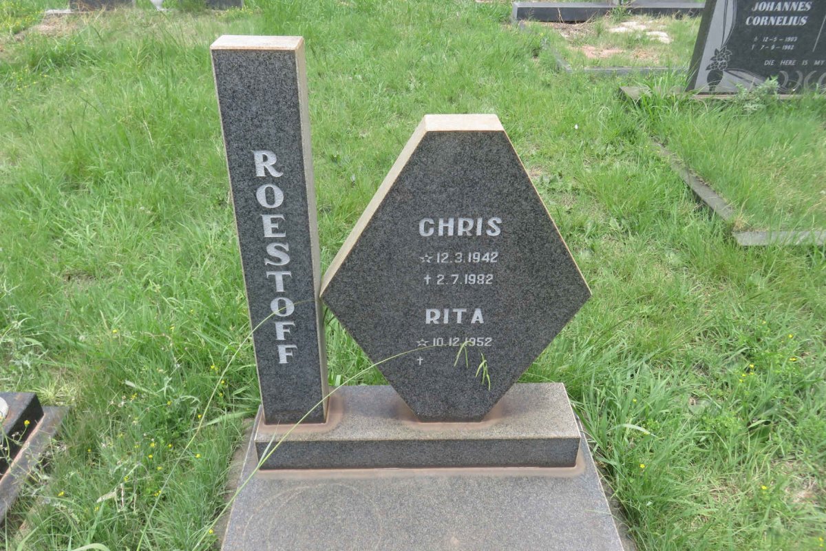 ROESTOFF Chris 1942-1982 &amp; Rita 1952-