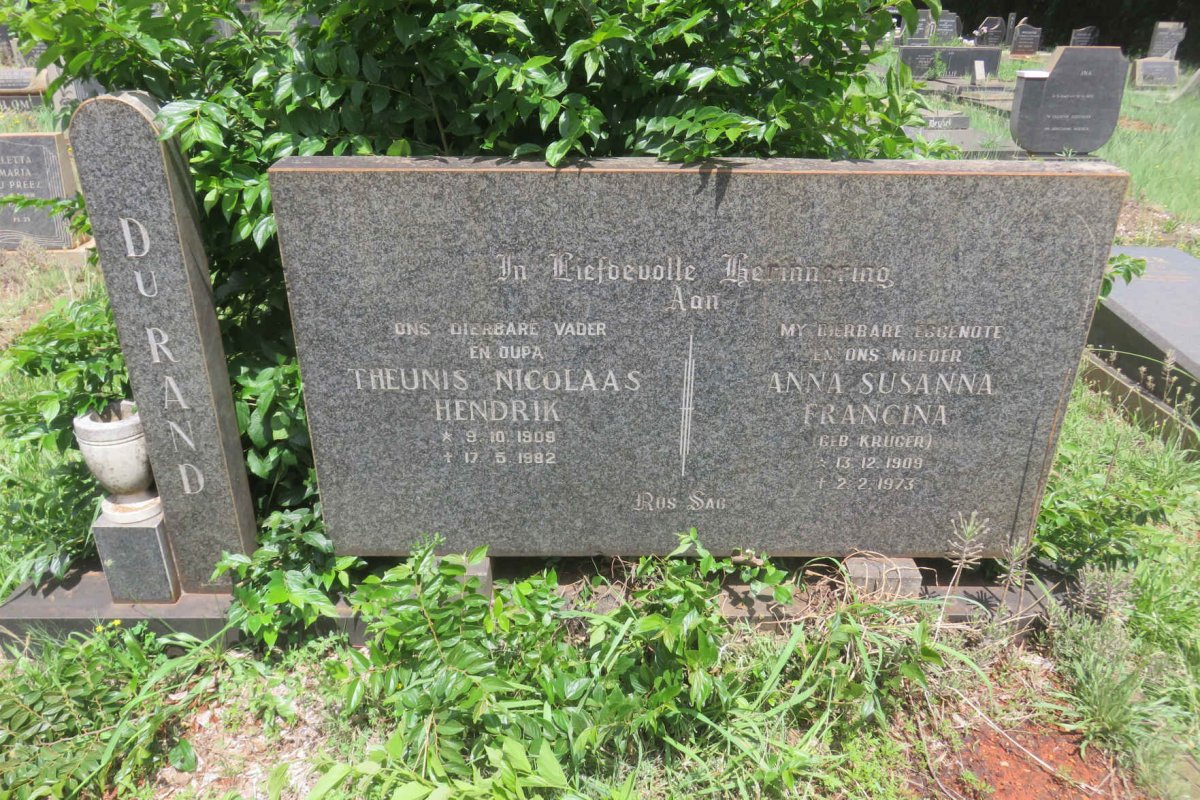 RAND Theunis Nicolaas Hendrik, du 1909-1982 &amp; Anna Susanna Francina KRUGER 1909-1973