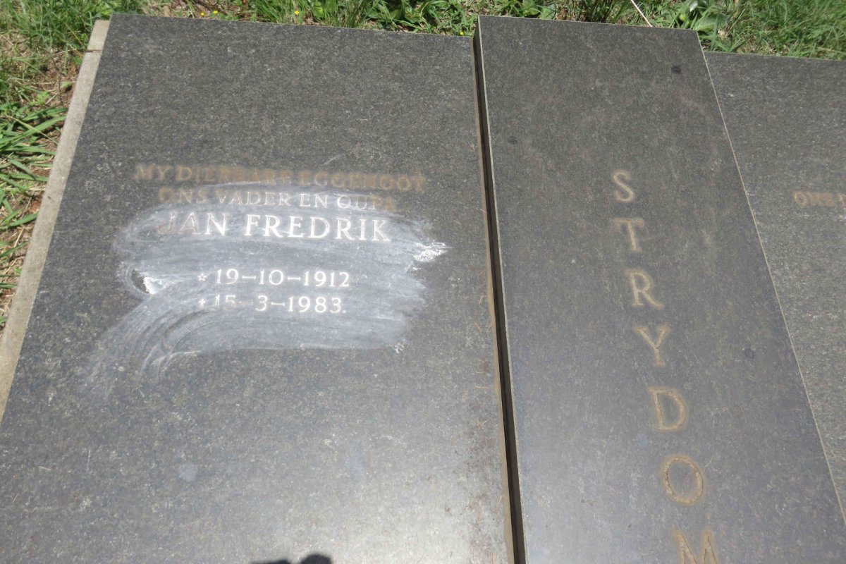 STRYDOM Jan Fredrik 1912-1983 & Alida S. LIEBENBERG 1911-  _1