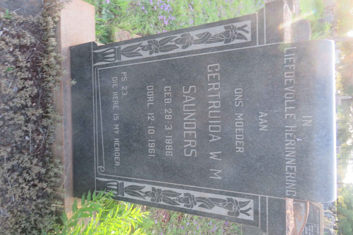 SAUNDERS Gertruida W.M. 1896-1961