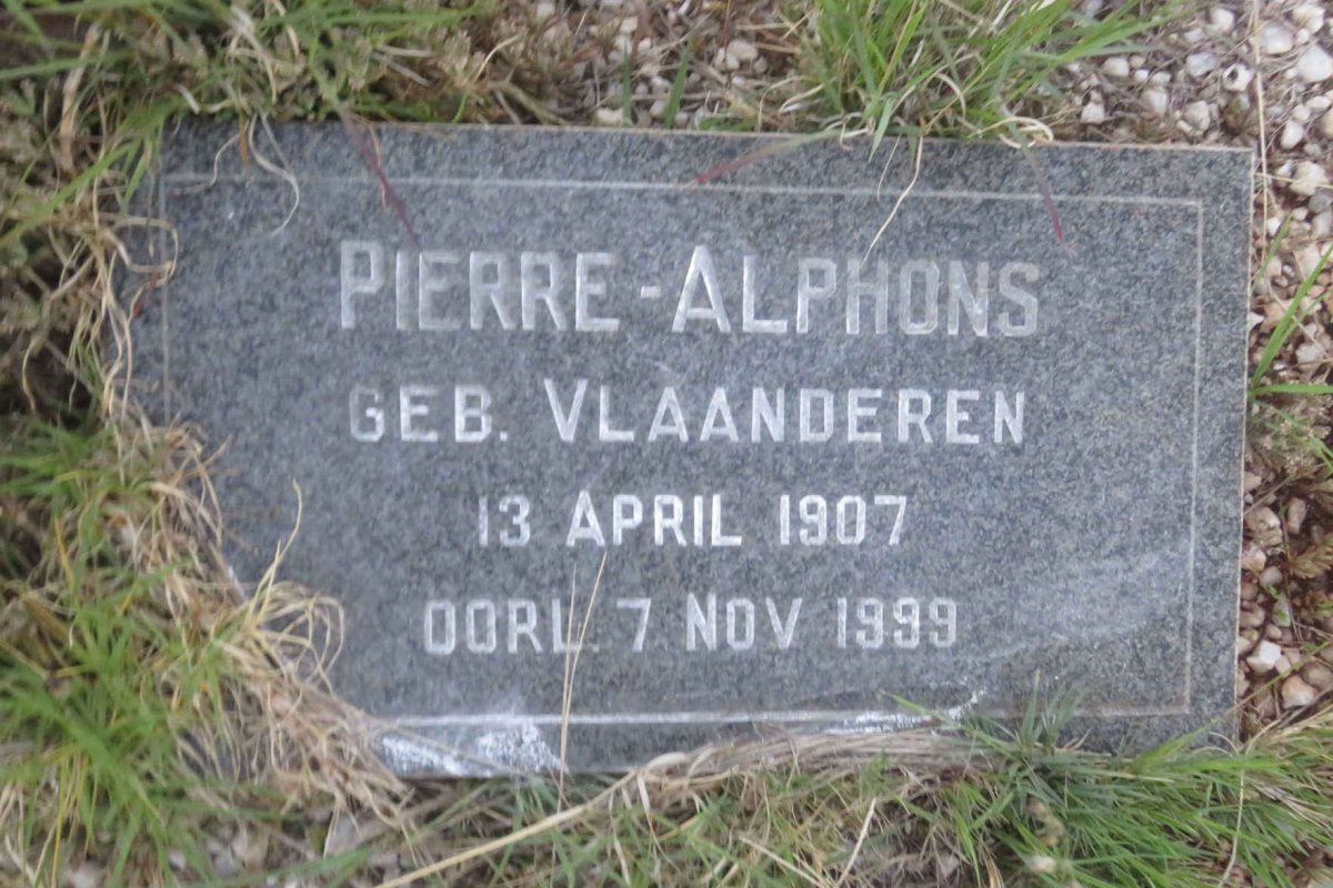 SMALLE Pierre-Alphons 1907-1999  &amp; Marie-Louise 1907-1969 :: SMALLE Dirk Juul Piet 1933-1961