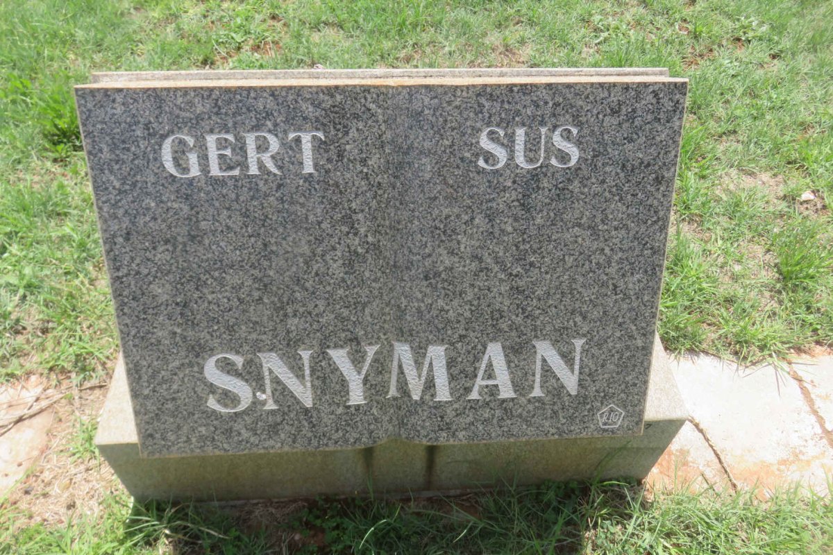 SNYMAN Gert &amp; Sus