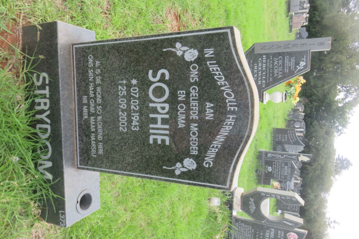 STRYDOM Sophie 1943-2002