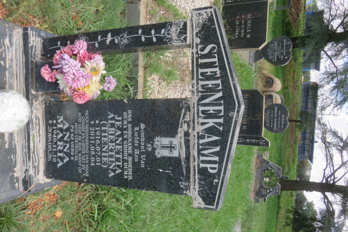 STEENEKAMP Jeanetta Albertina 1916-2011 :: STEENEKAMP Anna Maria 1940-2018