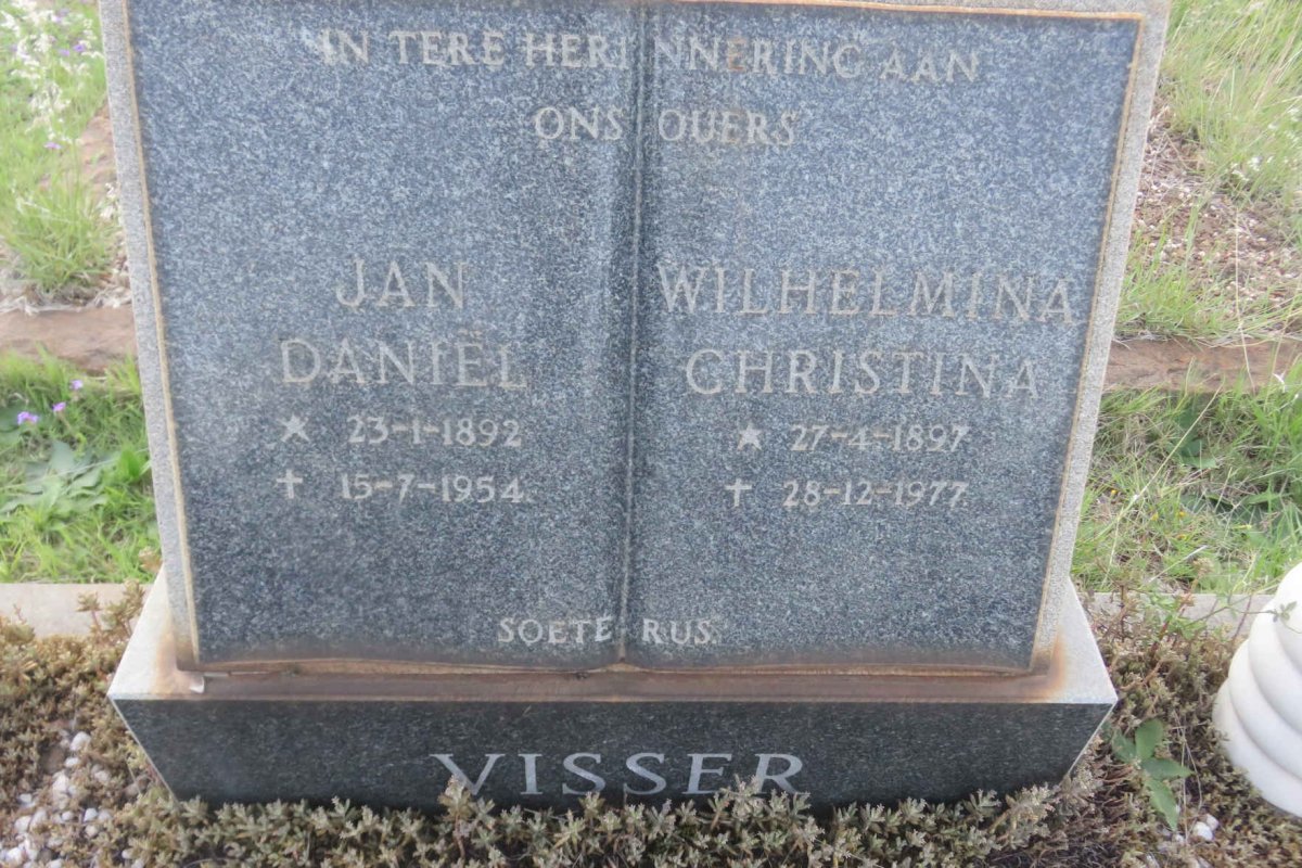 VISSER Jan Daniel 1892-1954 &amp; Wilhelmina Christina 1897-1977
