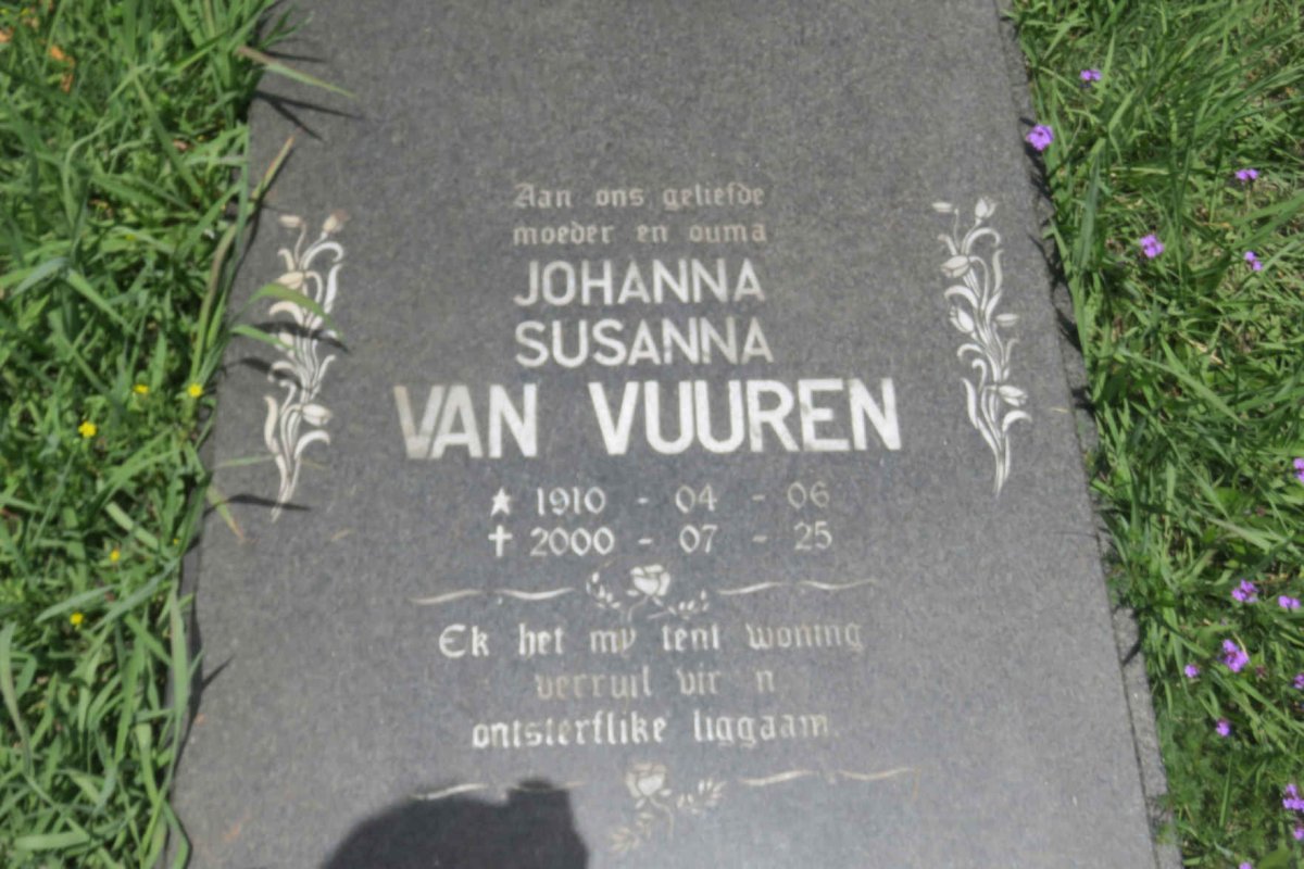 VUUREN Willem Jacobus, van 1907-1981 &amp; Johanna Susanna 1910-2000