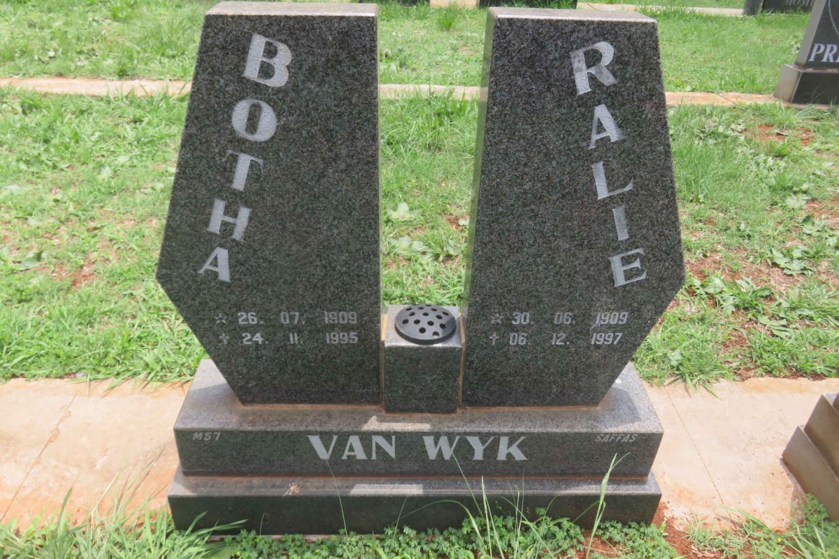 WYK Botha, van 1909-1995 &amp; Ralie 1909-1997