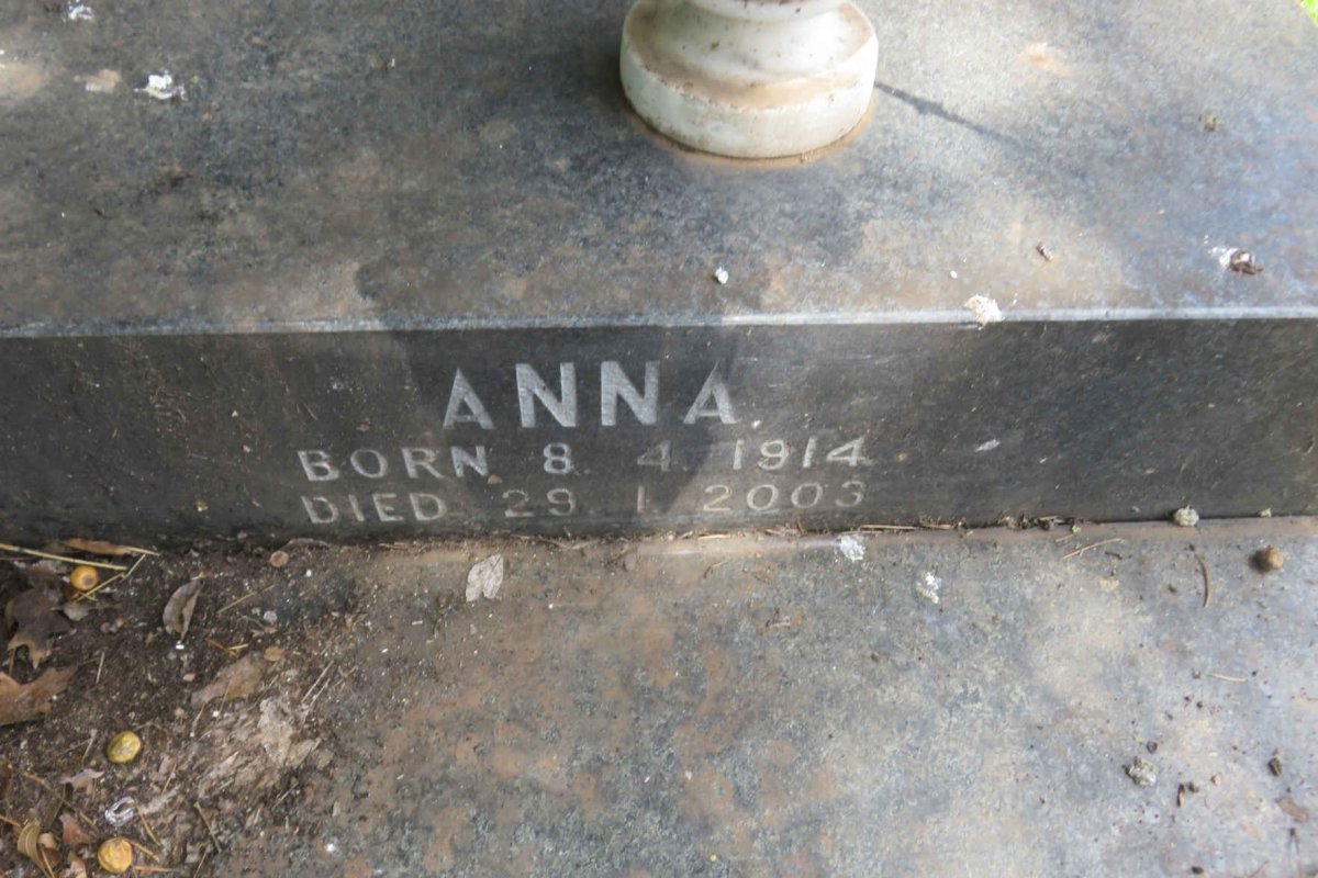 WILLIAMS Anna 1914-2003