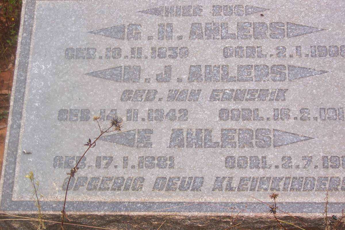 AHLERS G.H. 1830-190? :: AHLERS M.J. nee VAN EMMERIK 1842-191? :: AHLERS E. 1881-191?