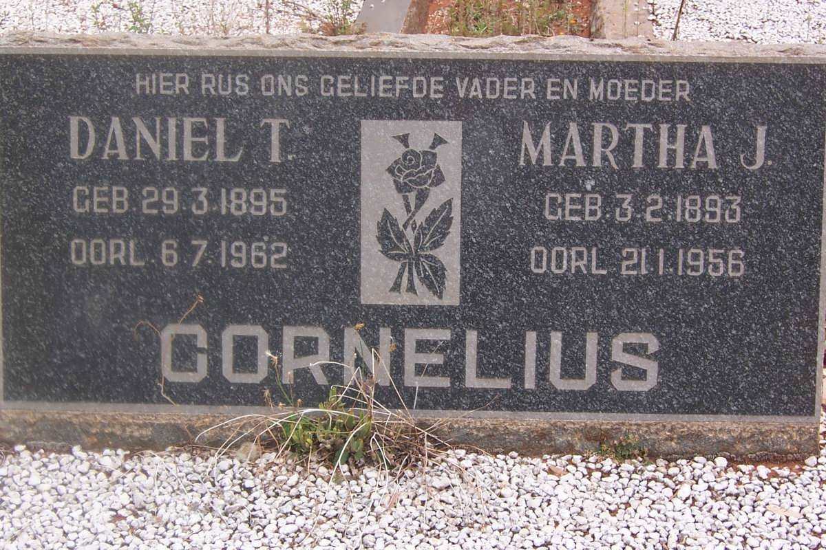 CORNELIUS Daniel T. 1895-1962 &amp; Martha J. 1893-1956