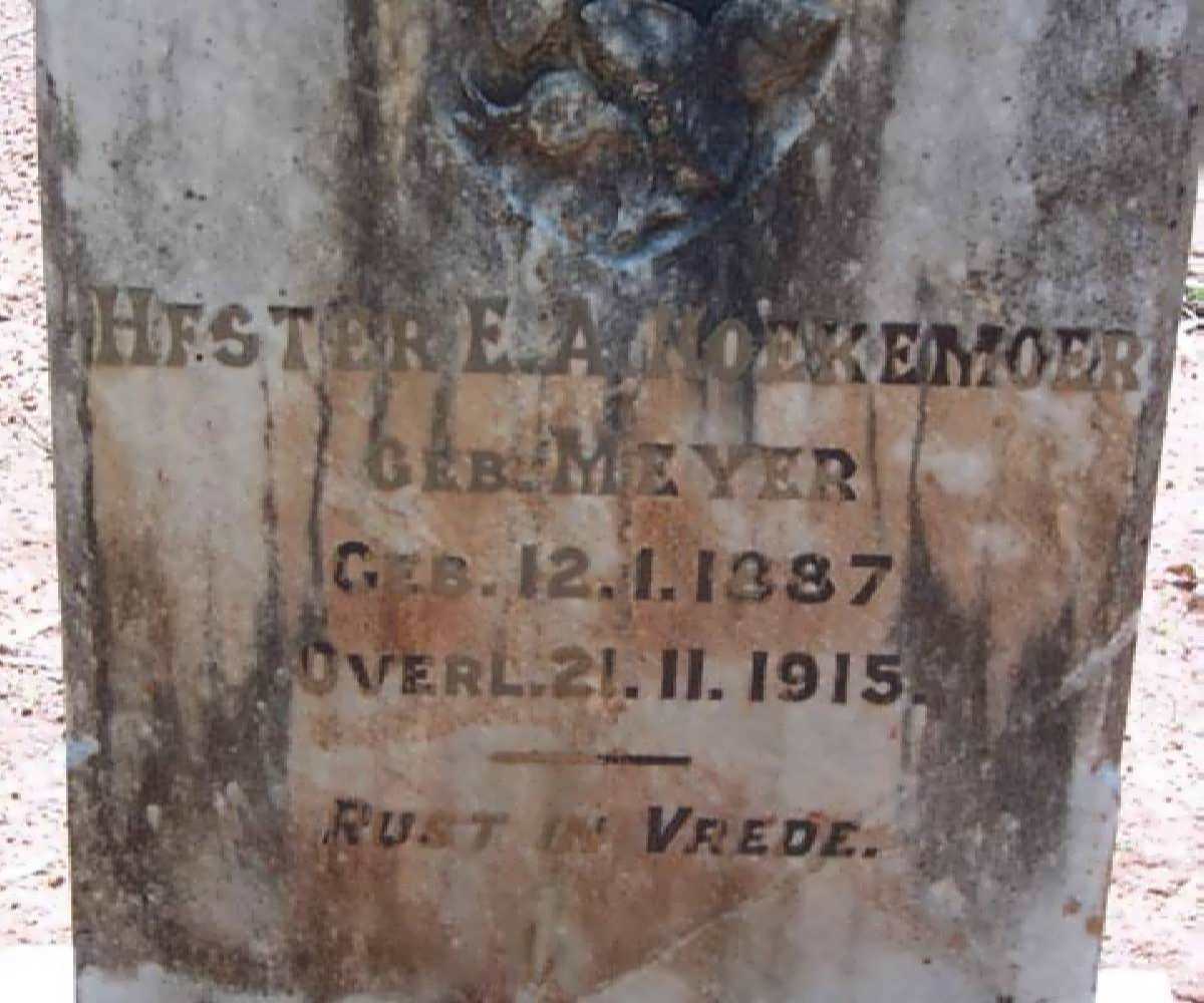 KOEKEMOER Hester E.A. nee MEYER 1887-1915