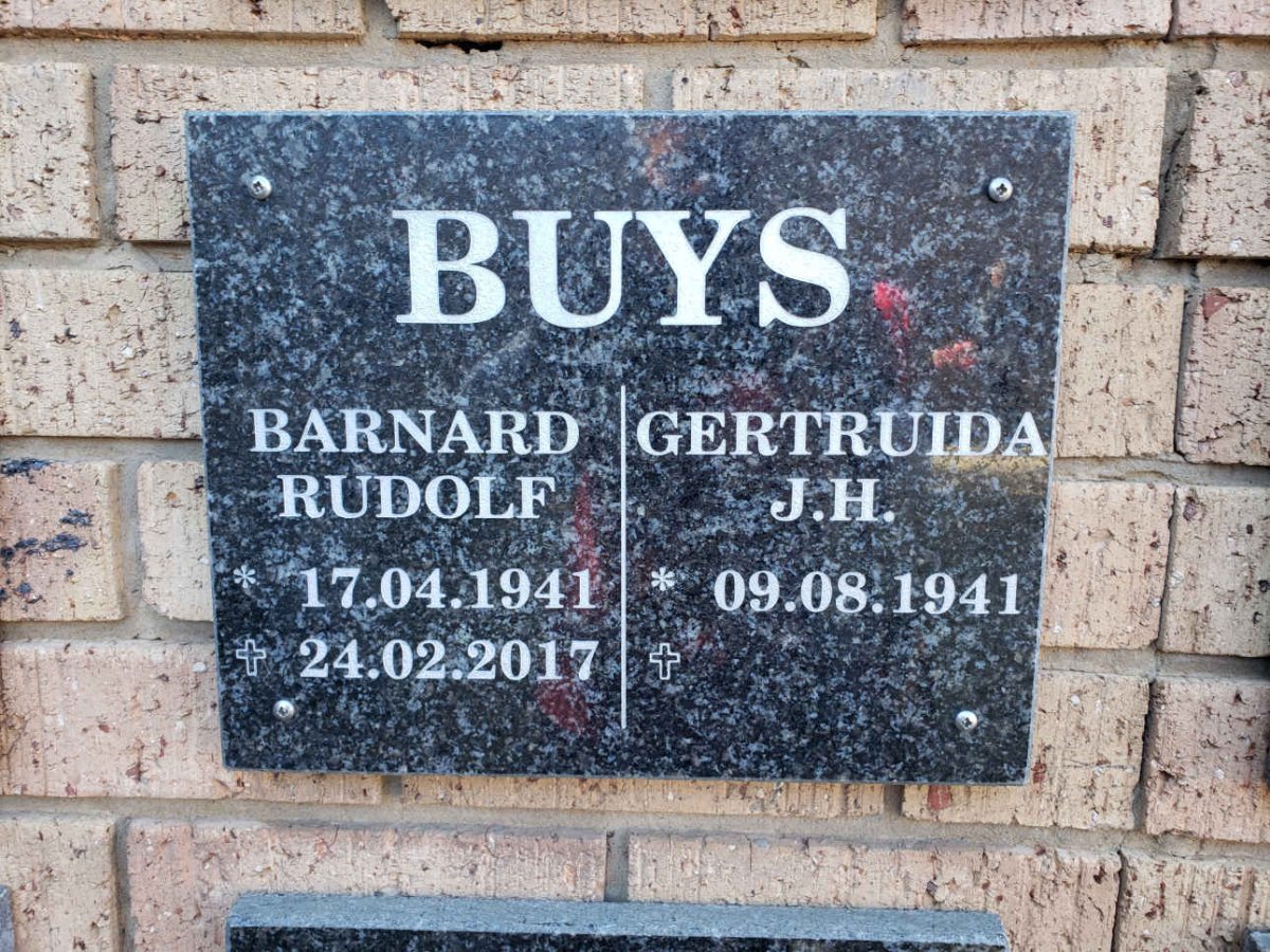 BUYS Barnard Rudolf 1941-2017 &amp; Gertruida 1941-