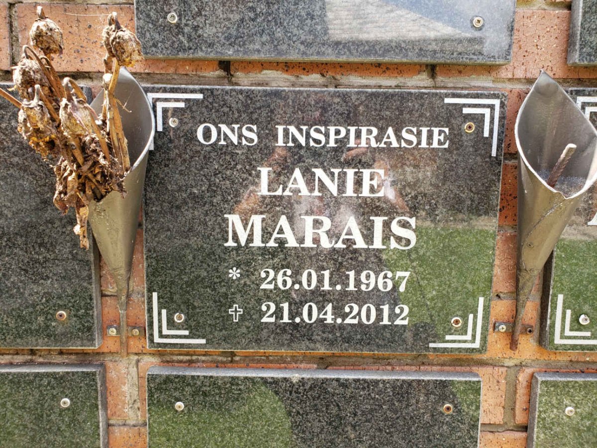MARAIS Lanie 1967-2012