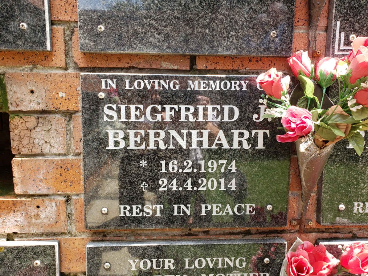 BERNHART Siegfried 1974-2014