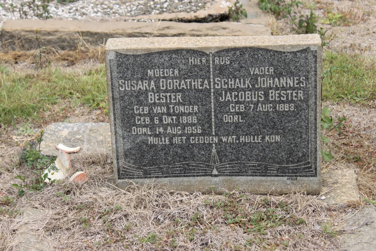 BESTER Schalk Johannes Jacobus 1883- &amp; Susara Dorathea VAN TONDER 1886-1956
